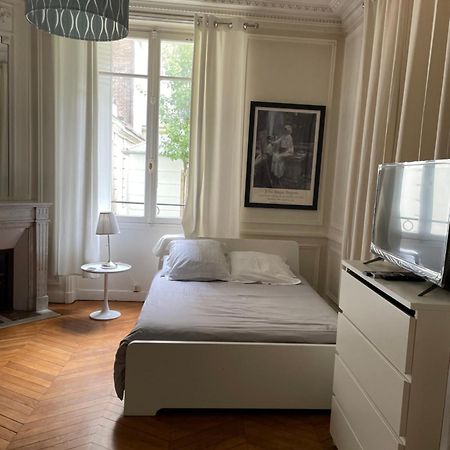 Studio A Paris Pres Du Pont Mirabeau Et Tour Eiffel Εξωτερικό φωτογραφία